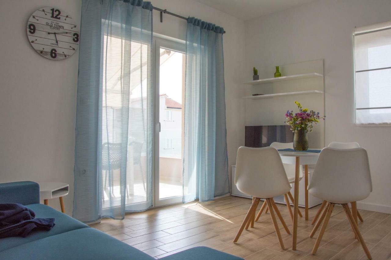 Apartments Melody Mandre Dış mekan fotoğraf